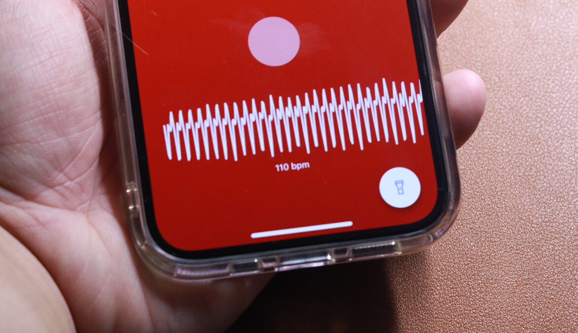 Ứng dụng Google Fit dành cho iOS đã có thể đo nhịp tim, nhịp thở bằng camera iPhone