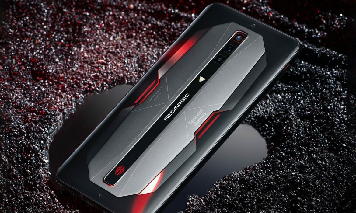 “Quái thú làng gaming phone” sắp ra mắt với sạc siêu nhanh 135W và camera ẩn dưới màn hình