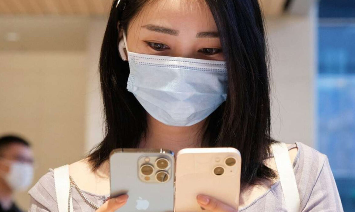 So sánh tốc độ, thời lượng pin và hiệu năng của iOS 15.4 trên nhiều iPhone khác nhau