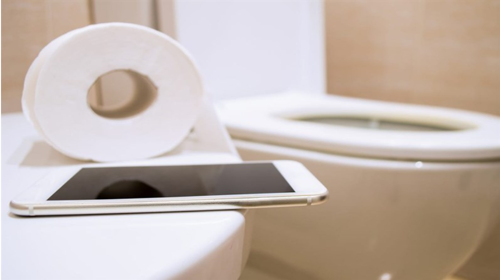 Sau hơn 1 thập kỷ thất lạc, nữ chủ nhân tìm ra chiếc iPhone của mình ở nơi không ngờ tới