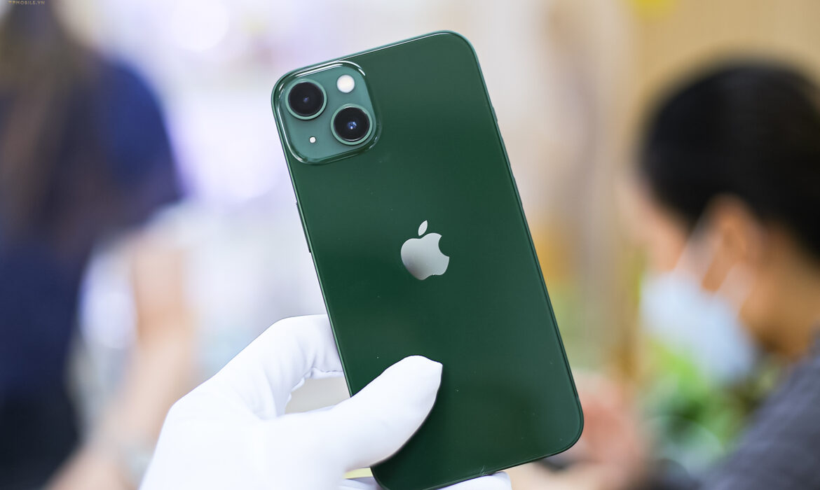 Để thuê iPhone 13 theo chương trình mới của Apple, người dùng cần trả bao nhiêu tiền?