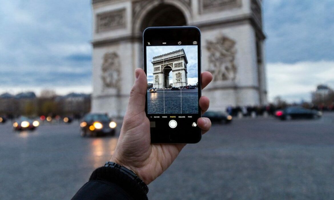 Mẹo cài đặt chụp ảnh iPhone này không phải ai cũng biết