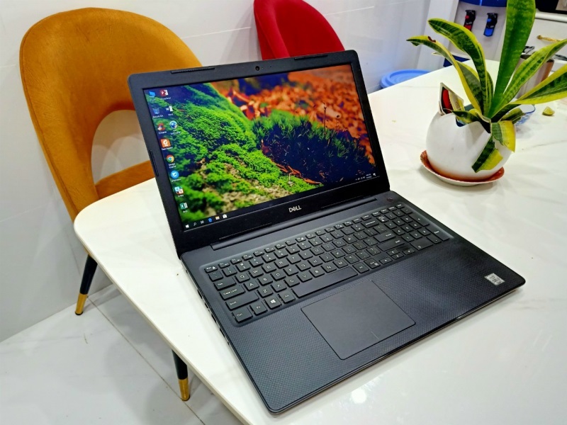 Laptop Dell 3590 i5 7200U 8/512G tại Gia Lai giá tốt thiết kê sang trọng