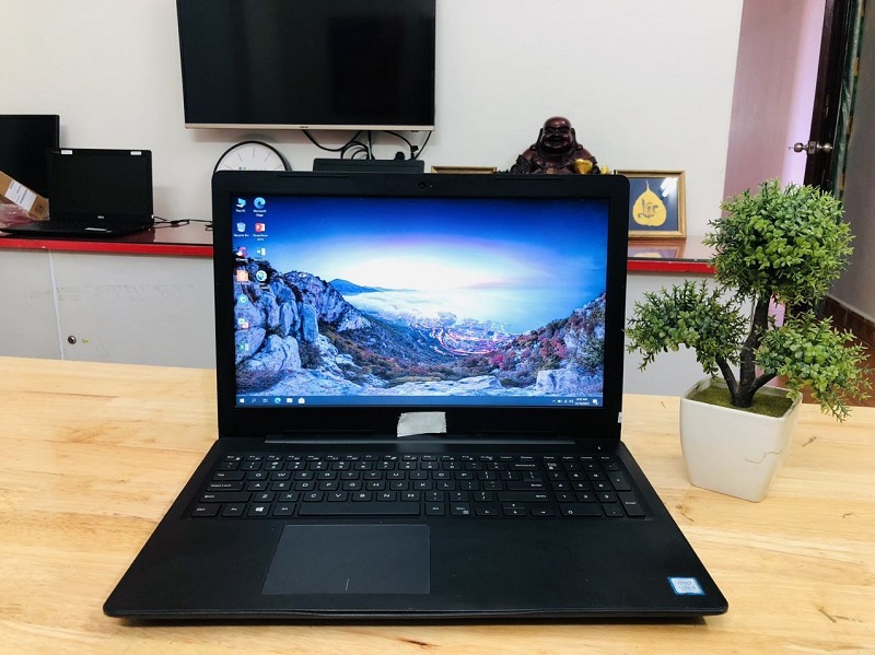 Laptop Dell 3590 i5 7200U 8/512G tại Gia Lai giá tốt thiết kê sang trọng